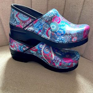 Dansko shoes